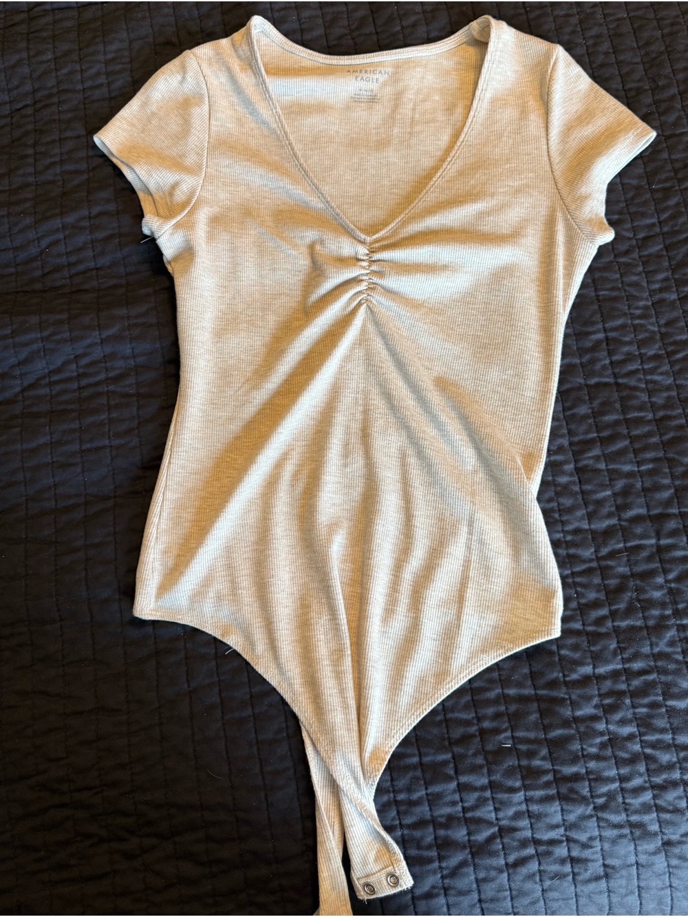 American Eagle Beige Ribbed V-Neck Snap Bodysuit Tshirt